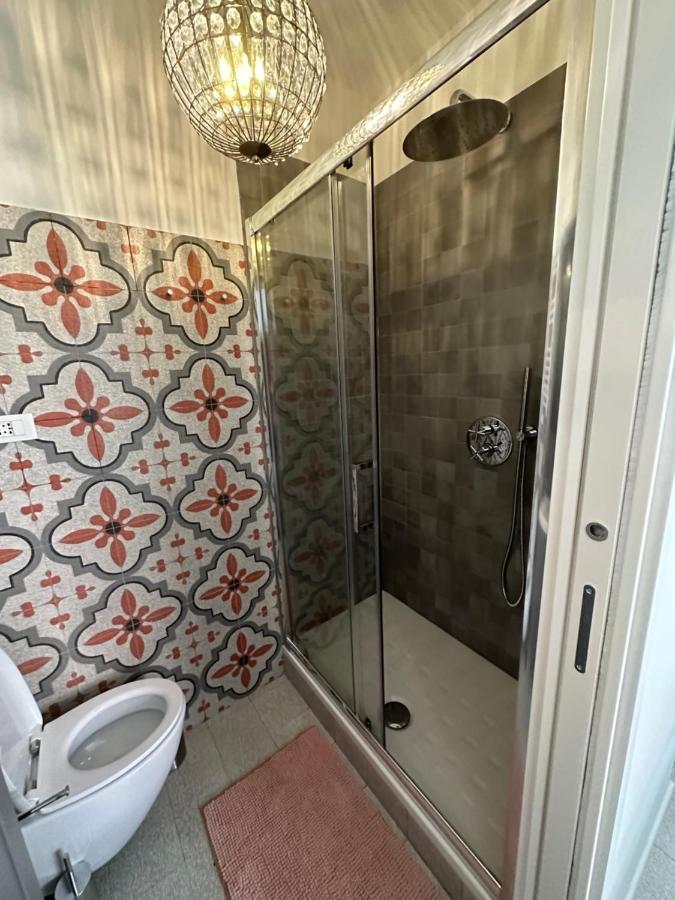 莱里奇Elegante Stanza Rossa Mottino23住宿加早餐旅馆 外观 照片